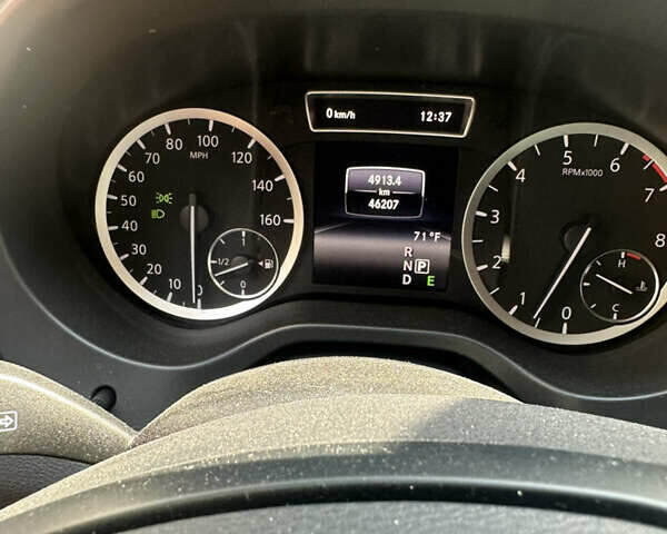 Серый Инфинити QX30, объемом двигателя 1.99 л и пробегом 46 тыс. км за 19600 $, фото 1 на Automoto.ua