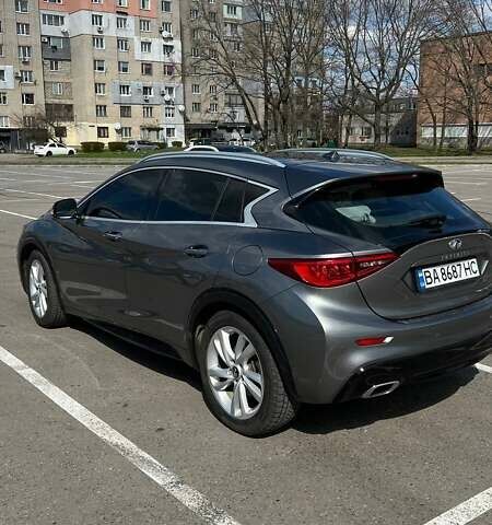 Сірий Інфініті QX30, об'ємом двигуна 1.99 л та пробігом 94 тис. км за 18200 $, фото 2 на Automoto.ua