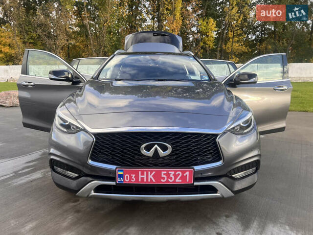 Сірий Інфініті QX30, об'ємом двигуна 2 л та пробігом 136 тис. км за 13500 $, фото 6 на Automoto.ua