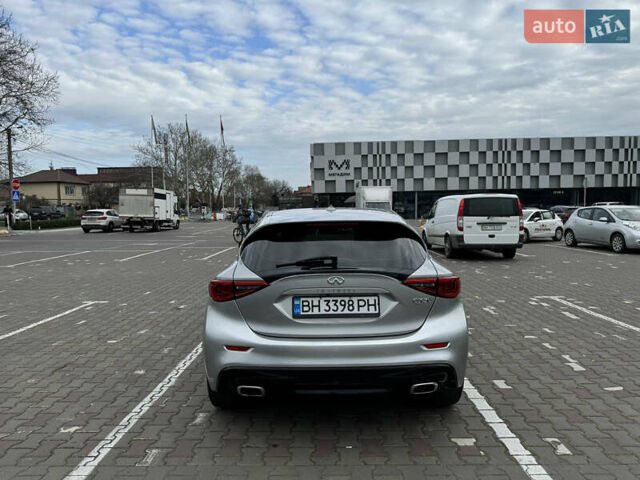 Серый Инфинити QX30, объемом двигателя 1.99 л и пробегом 121 тыс. км за 14500 $, фото 9 на Automoto.ua