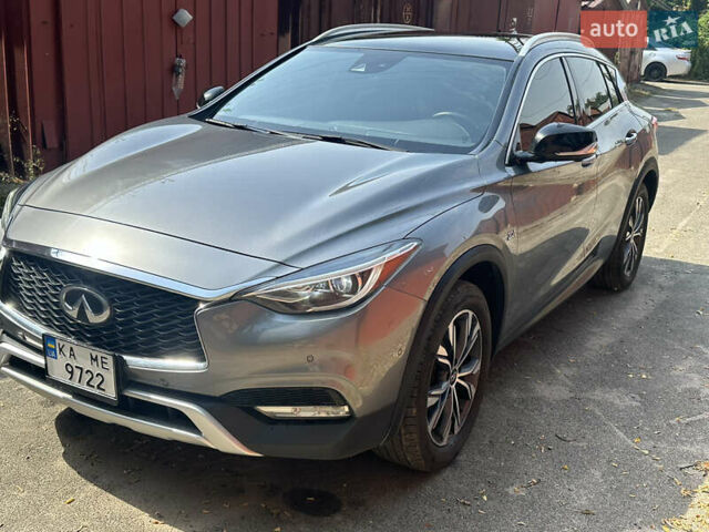 Серый Инфинити QX30, объемом двигателя 1.99 л и пробегом 46 тыс. км за 19600 $, фото 4 на Automoto.ua