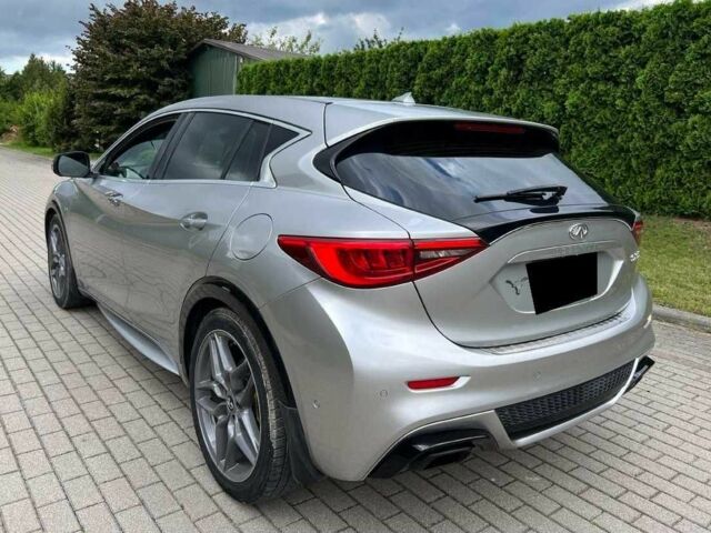 Серый Инфинити QX30, объемом двигателя 0 л и пробегом 69 тыс. км за 10400 $, фото 2 на Automoto.ua