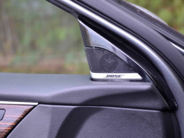 Сірий Інфініті QX30, об'ємом двигуна 2 л та пробігом 60 тис. км за 8800 $, фото 15 на Automoto.ua