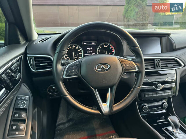 Серый Инфинити QX30, объемом двигателя 2 л и пробегом 118 тыс. км за 17400 $, фото 24 на Automoto.ua