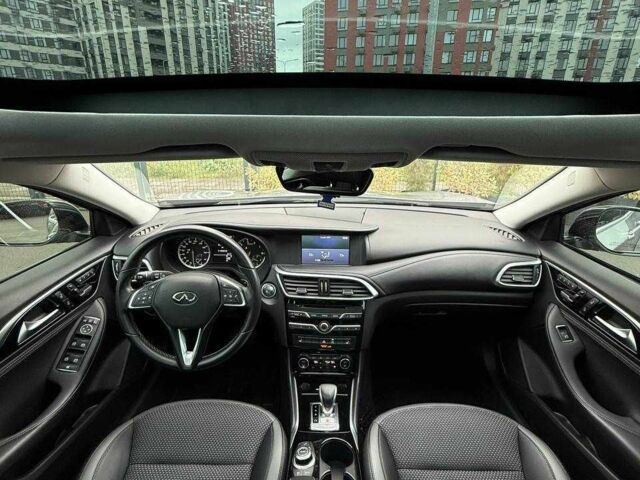 Сірий Інфініті QX30, об'ємом двигуна 2 л та пробігом 118 тис. км за 17700 $, фото 23 на Automoto.ua