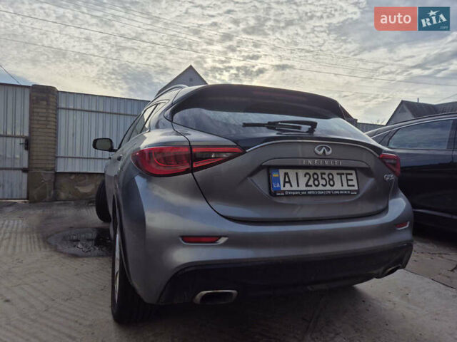 Серый Инфинити QX30, объемом двигателя 2 л и пробегом 159 тыс. км за 17000 $, фото 1 на Automoto.ua