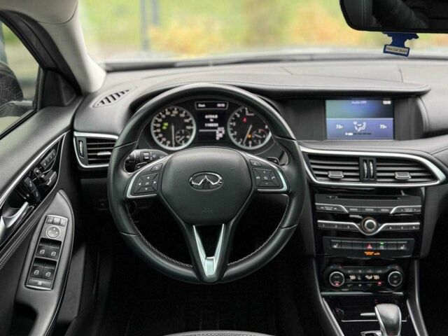Сірий Інфініті QX30, об'ємом двигуна 2 л та пробігом 118 тис. км за 17700 $, фото 11 на Automoto.ua