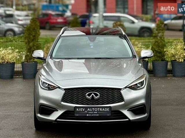 Сірий Інфініті QX30, об'ємом двигуна 2 л та пробігом 118 тис. км за 17700 $, фото 3 на Automoto.ua