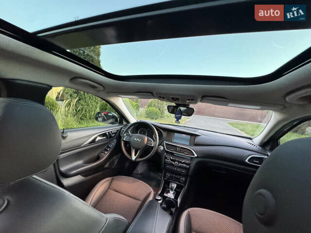 Серый Инфинити QX30, объемом двигателя 2 л и пробегом 118 тыс. км за 17400 $, фото 21 на Automoto.ua