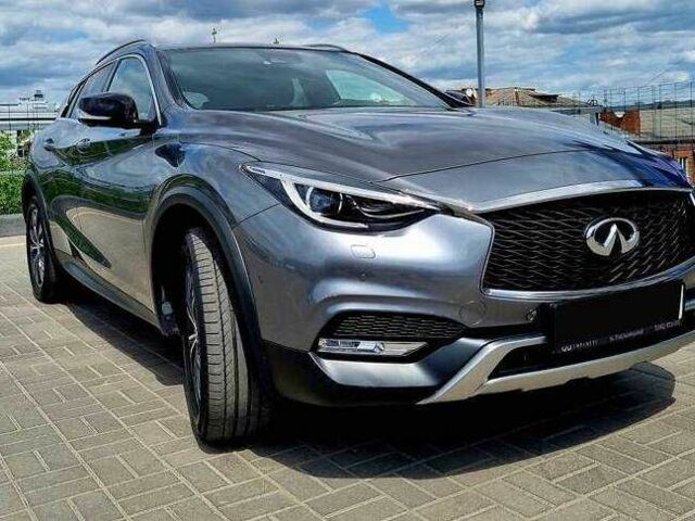 Серый Инфинити QX30, объемом двигателя 2 л и пробегом 86 тыс. км за 12000 $, фото 4 на Automoto.ua