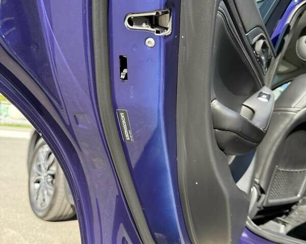 Синий Инфинити QX30, объемом двигателя 1.99 л и пробегом 123 тыс. км за 16300 $, фото 18 на Automoto.ua