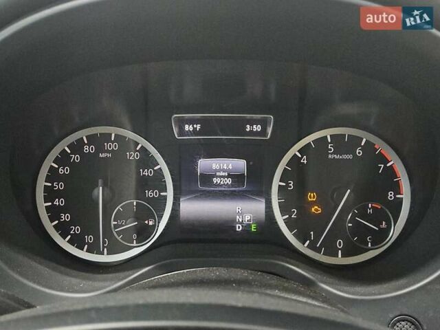 Синий Инфинити QX30, объемом двигателя 2 л и пробегом 160 тыс. км за 2900 $, фото 8 на Automoto.ua