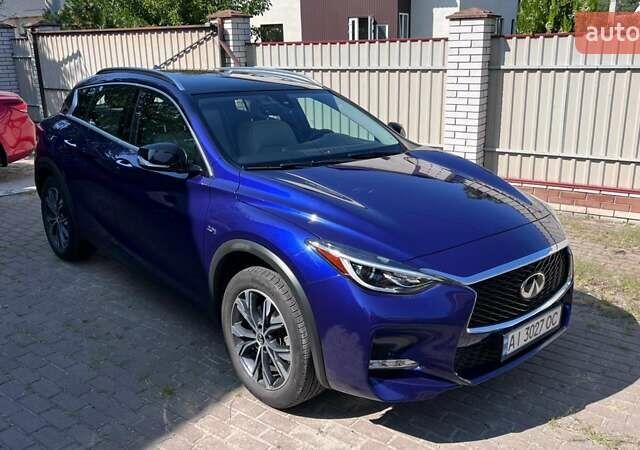 Синий Инфинити QX30, объемом двигателя 1.99 л и пробегом 47 тыс. км за 19500 $, фото 11 на Automoto.ua