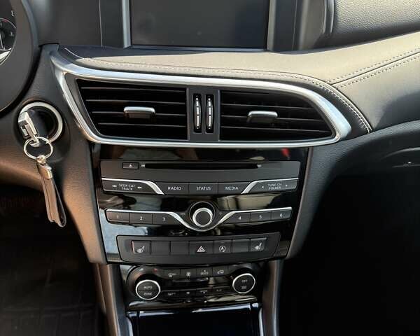Синий Инфинити QX30, объемом двигателя 1.99 л и пробегом 123 тыс. км за 16300 $, фото 12 на Automoto.ua