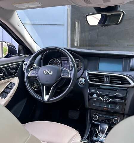Синий Инфинити QX30, объемом двигателя 1.99 л и пробегом 47 тыс. км за 19500 $, фото 34 на Automoto.ua