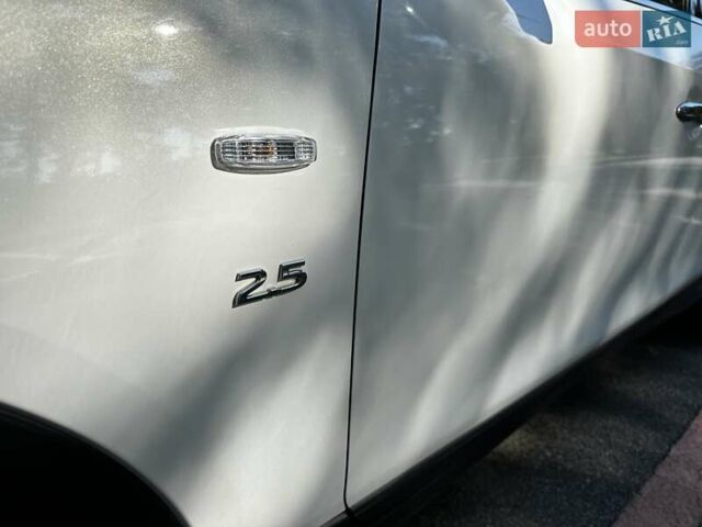 Білий Інфініті QX50, об'ємом двигуна 2.5 л та пробігом 86 тис. км за 16700 $, фото 11 на Automoto.ua