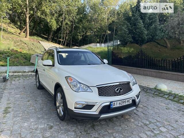 Білий Інфініті QX50, об'ємом двигуна 3.7 л та пробігом 66 тис. км за 15950 $, фото 5 на Automoto.ua