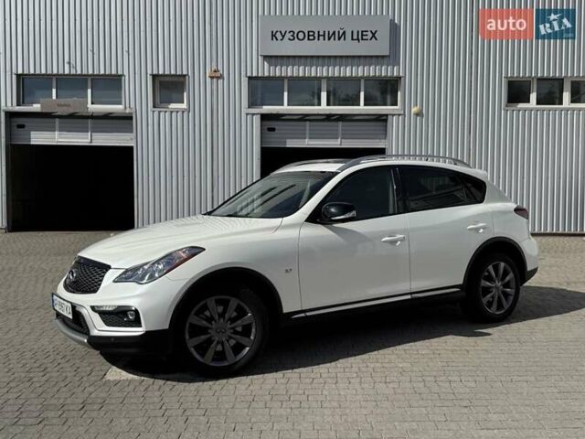 Белый Инфинити QX50, объемом двигателя 3.7 л и пробегом 102 тыс. км за 13300 $, фото 10 на Automoto.ua