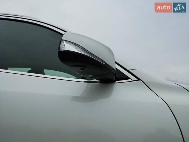 Белый Инфинити QX50, объемом двигателя 3.7 л и пробегом 125 тыс. км за 15900 $, фото 11 на Automoto.ua