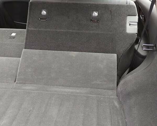 Белый Инфинити QX50, объемом двигателя 3.7 л и пробегом 125 тыс. км за 15900 $, фото 44 на Automoto.ua