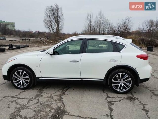 Белый Инфинити QX50, объемом двигателя 3.7 л и пробегом 125 тыс. км за 15900 $, фото 12 на Automoto.ua