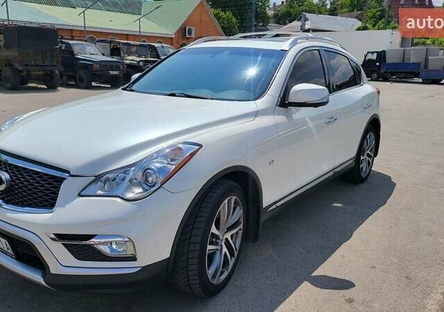 Білий Інфініті QX50, об'ємом двигуна 3.69 л та пробігом 116 тис. км за 15500 $, фото 1 на Automoto.ua