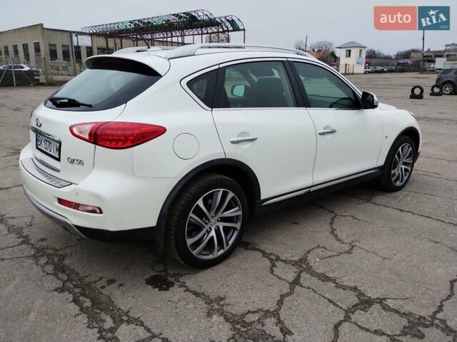 Белый Инфинити QX50, объемом двигателя 3.7 л и пробегом 125 тыс. км за 15900 $, фото 60 на Automoto.ua