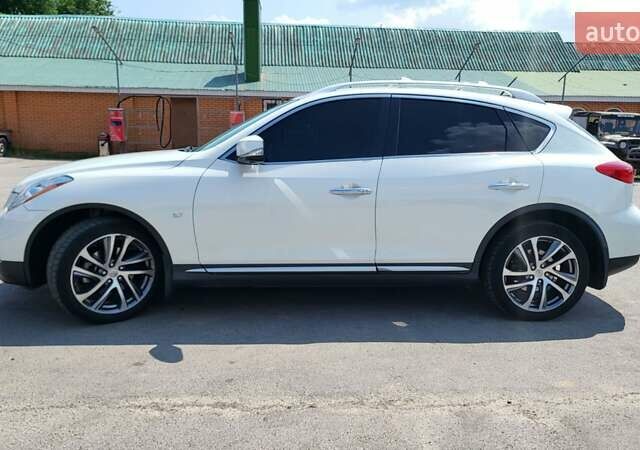Білий Інфініті QX50, об'ємом двигуна 3.69 л та пробігом 116 тис. км за 15500 $, фото 11 на Automoto.ua
