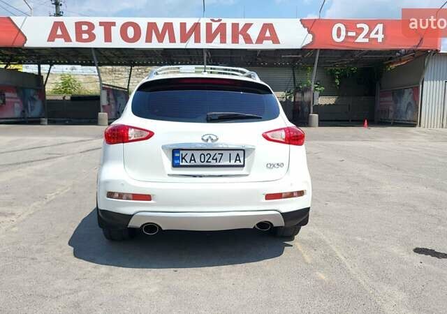 Білий Інфініті QX50, об'ємом двигуна 3.69 л та пробігом 116 тис. км за 15500 $, фото 9 на Automoto.ua