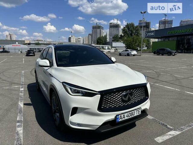 Белый Инфинити QX50, объемом двигателя 2 л и пробегом 102 тыс. км за 28500 $, фото 13 на Automoto.ua