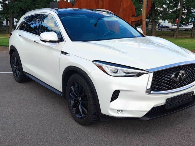 Белый Инфинити QX50, объемом двигателя 2 л и пробегом 86 тыс. км за 24800 $, фото 8 на Automoto.ua
