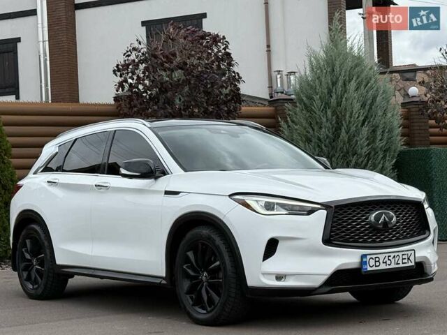 Белый Инфинити QX50, объемом двигателя 2 л и пробегом 77 тыс. км за 19498 $, фото 20 на Automoto.ua