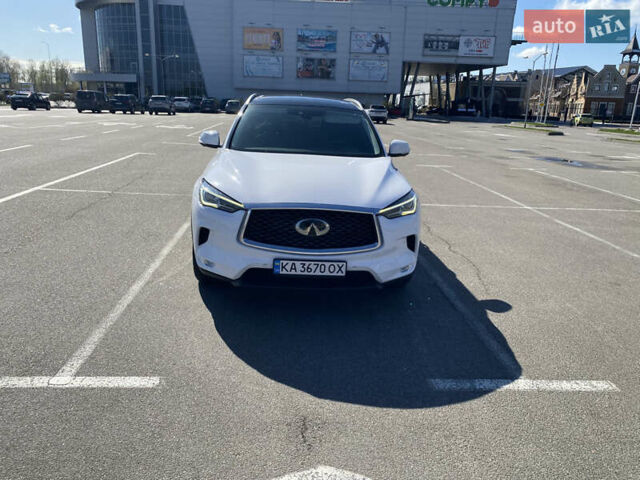 Белый Инфинити QX50, объемом двигателя 1.99 л и пробегом 175 тыс. км за 20987 $, фото 10 на Automoto.ua