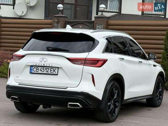 Белый Инфинити QX50, объемом двигателя 2 л и пробегом 77 тыс. км за 19498 $, фото 35 на Automoto.ua
