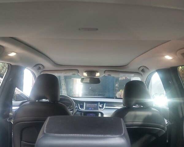 Белый Инфинити QX50, объемом двигателя 2 л и пробегом 91 тыс. км за 28700 $, фото 9 на Automoto.ua