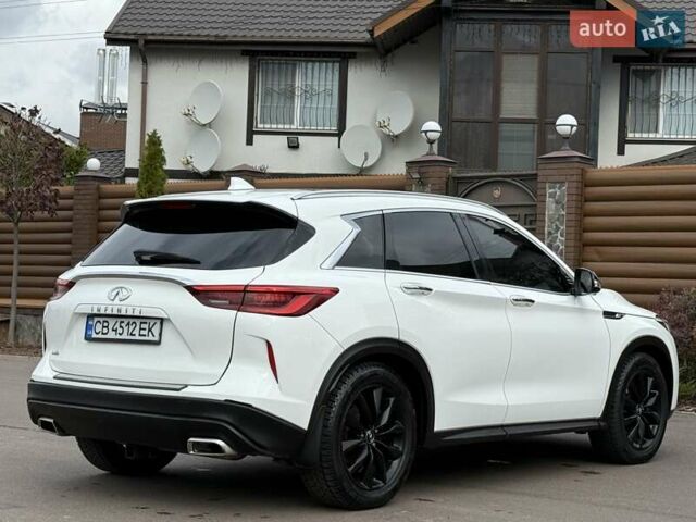 Белый Инфинити QX50, объемом двигателя 2 л и пробегом 77 тыс. км за 19498 $, фото 39 на Automoto.ua