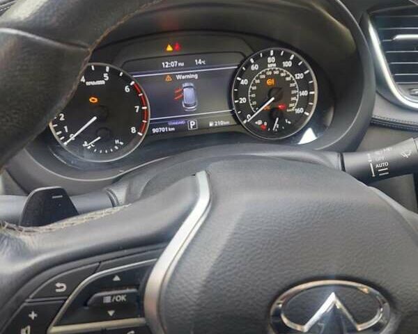 Белый Инфинити QX50, объемом двигателя 2 л и пробегом 91 тыс. км за 28700 $, фото 5 на Automoto.ua
