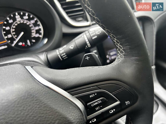 Білий Інфініті QX50, об'ємом двигуна 2 л та пробігом 90 тис. км за 22500 $, фото 18 на Automoto.ua