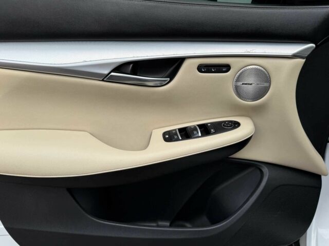 Белый Инфинити QX50, объемом двигателя 2 л и пробегом 77 тыс. км за 19500 $, фото 14 на Automoto.ua