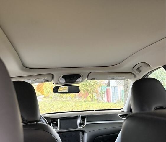 Белый Инфинити QX50, объемом двигателя 2 л и пробегом 117 тыс. км за 26500 $, фото 19 на Automoto.ua