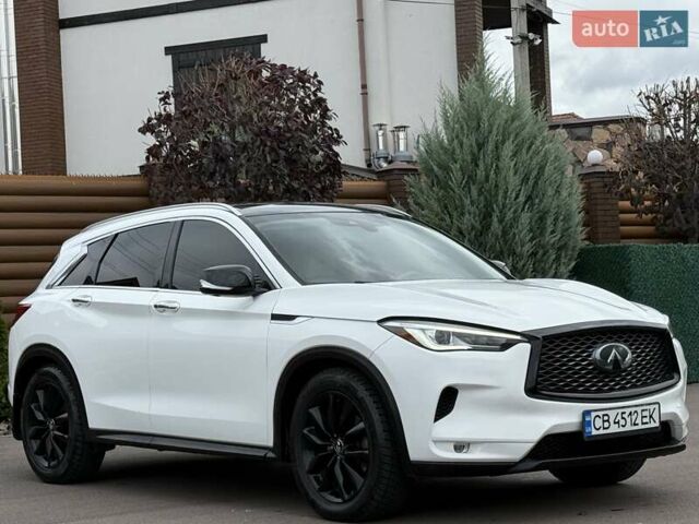 Белый Инфинити QX50, объемом двигателя 2 л и пробегом 77 тыс. км за 19498 $, фото 21 на Automoto.ua