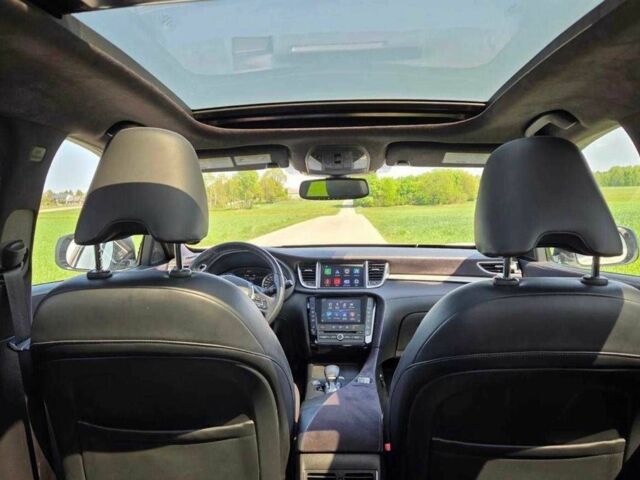 Білий Інфініті QX50, об'ємом двигуна 2 л та пробігом 67 тис. км за 13200 $, фото 12 на Automoto.ua