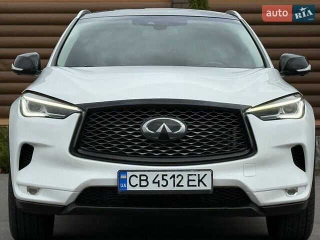 Белый Инфинити QX50, объемом двигателя 2 л и пробегом 77 тыс. км за 19498 $, фото 13 на Automoto.ua