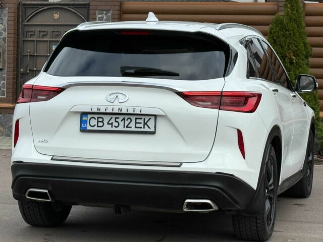 Белый Инфинити QX50, объемом двигателя 2 л и пробегом 77 тыс. км за 19500 $, фото 7 на Automoto.ua