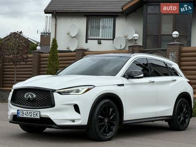 Белый Инфинити QX50, объемом двигателя 2 л и пробегом 77 тыс. км за 19498 $, фото 9 на Automoto.ua