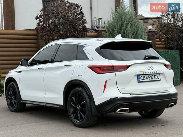 Белый Инфинити QX50, объемом двигателя 2 л и пробегом 77 тыс. км за 19498 $, фото 25 на Automoto.ua