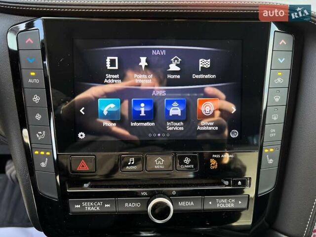 Білий Інфініті QX50, об'ємом двигуна 2 л та пробігом 63 тис. км за 22999 $, фото 15 на Automoto.ua