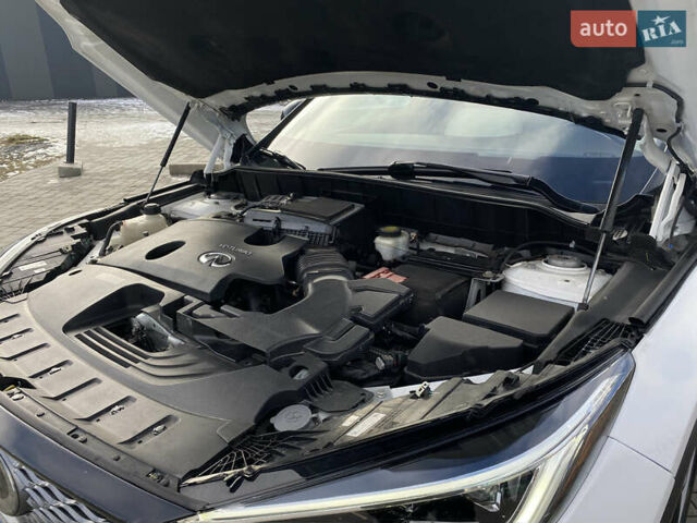 Белый Инфинити QX50, объемом двигателя 2 л и пробегом 87 тыс. км за 29000 $, фото 41 на Automoto.ua