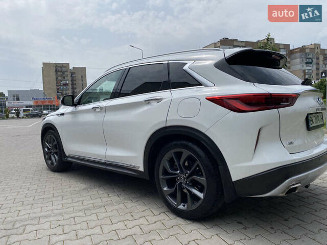 Белый Инфинити QX50, объемом двигателя 2 л и пробегом 87 тыс. км за 29000 $, фото 7 на Automoto.ua