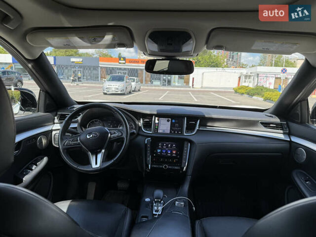 Білий Інфініті QX50, об'ємом двигуна 2 л та пробігом 60 тис. км за 24000 $, фото 9 на Automoto.ua